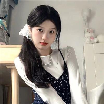 强袭魔女第二季海报